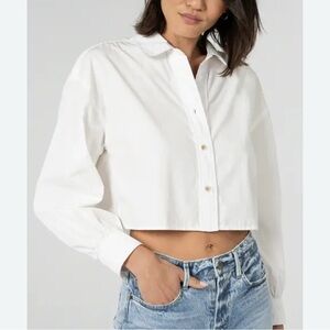 Noli Project Women’s White Button-Up Crop Top